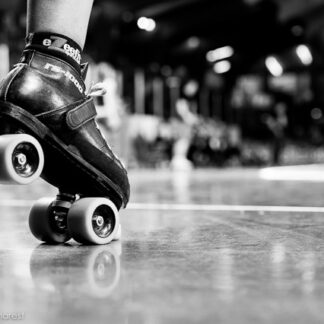 photo courtesy of my favourite skate shop, www.rollergirl.ca!